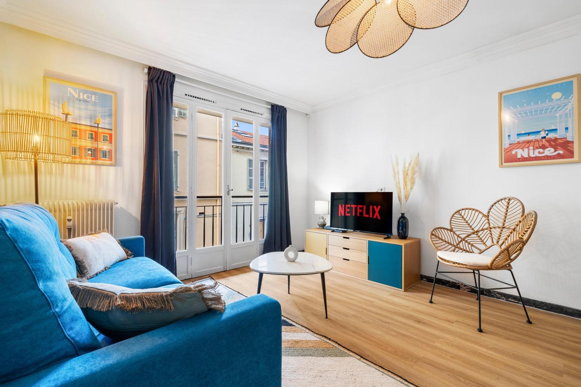 Appartement Renting - Philibert - Elegant Spacious Quiet Near The Port Free Parking *