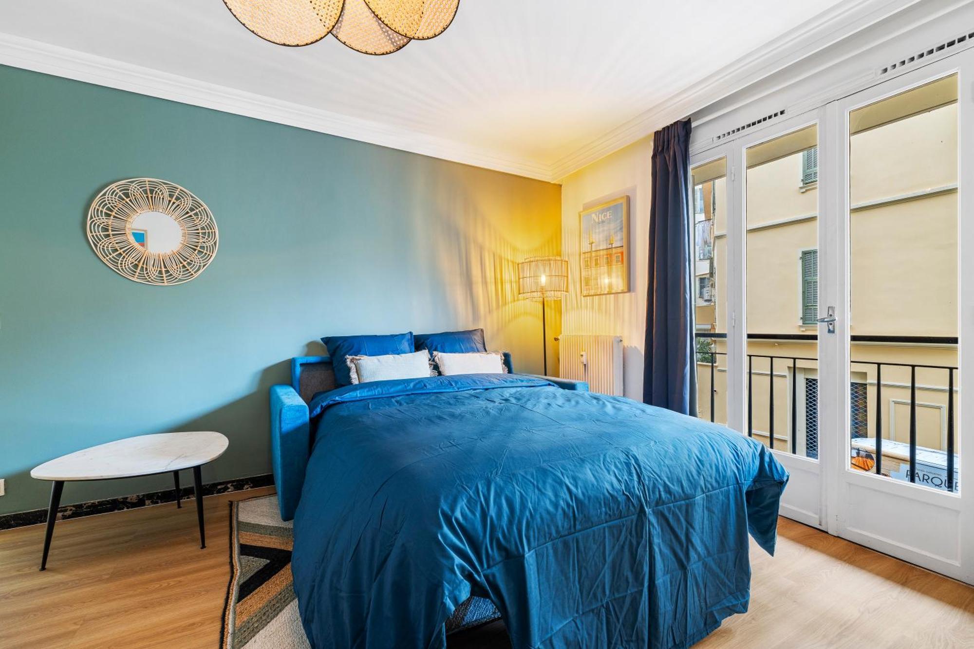 Appartement Renting - Philibert - Elegant Spacious Quiet Near The Port Free Parking *